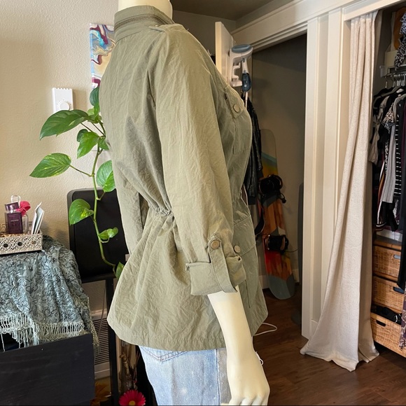 Utility jacket - Picture 5 of 6